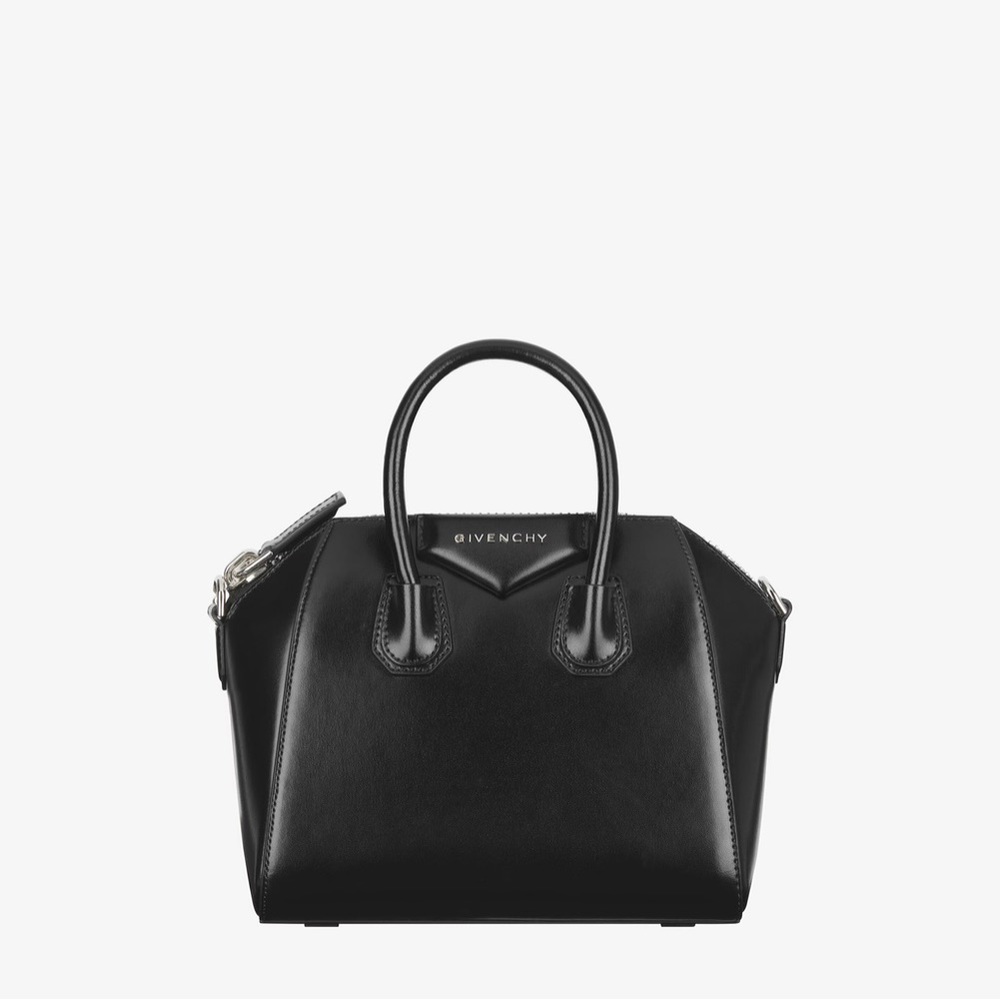 Givenchy Mini Antigona bag in leather